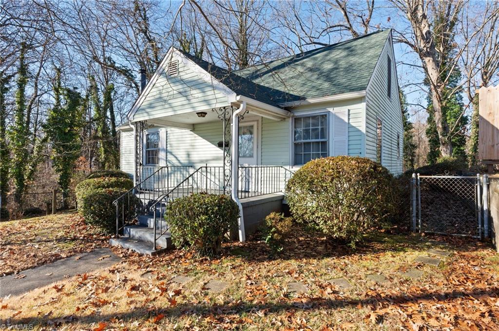 830 Sunset Drive Property Photo 1