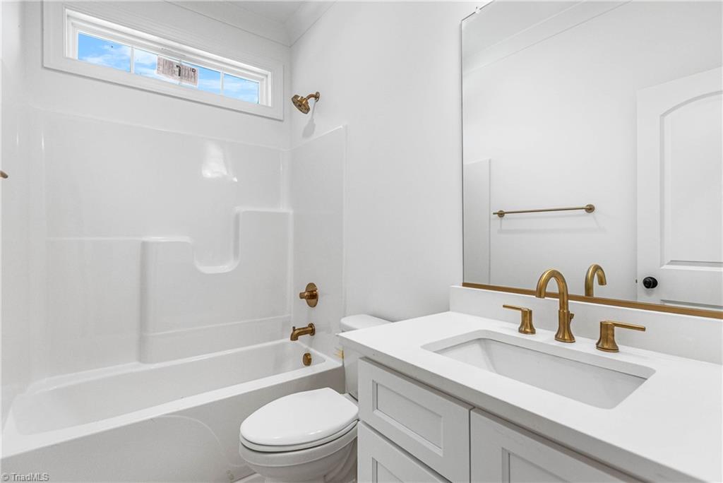 332 Indian Peaks Drive Property Photo 20