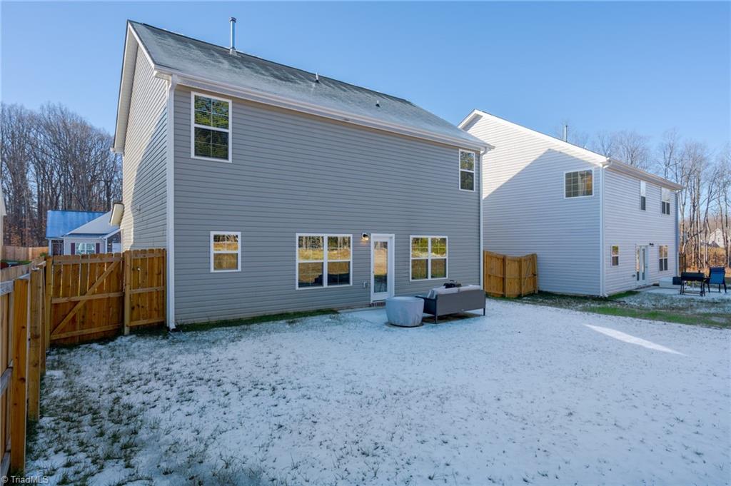 2116 Penley Trail Property Photo 2