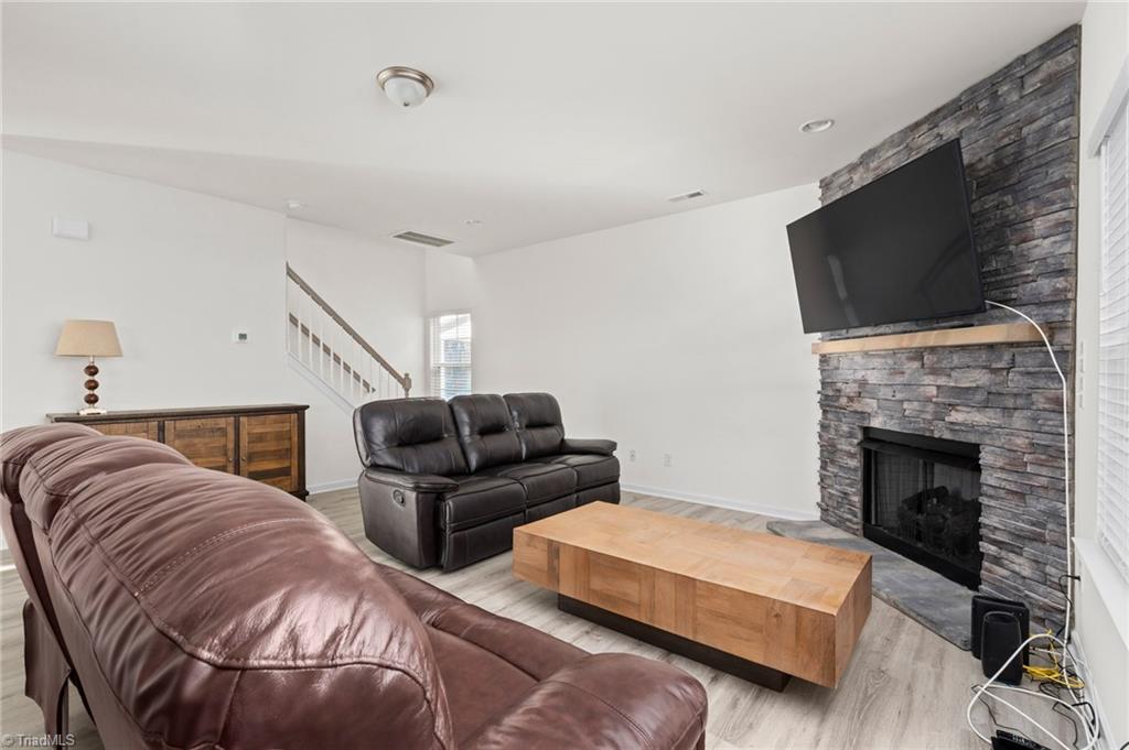 2116 Penley Trail Property Photo 5