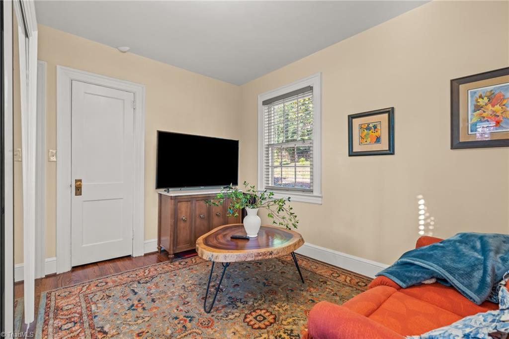 531 Farriss Avenue Property Photo 22
