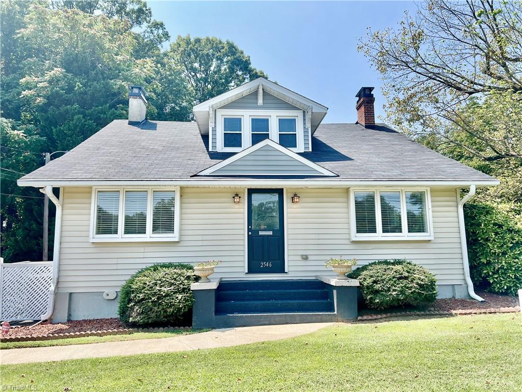 2546 Reynolda Road # 101 Property Photo 1