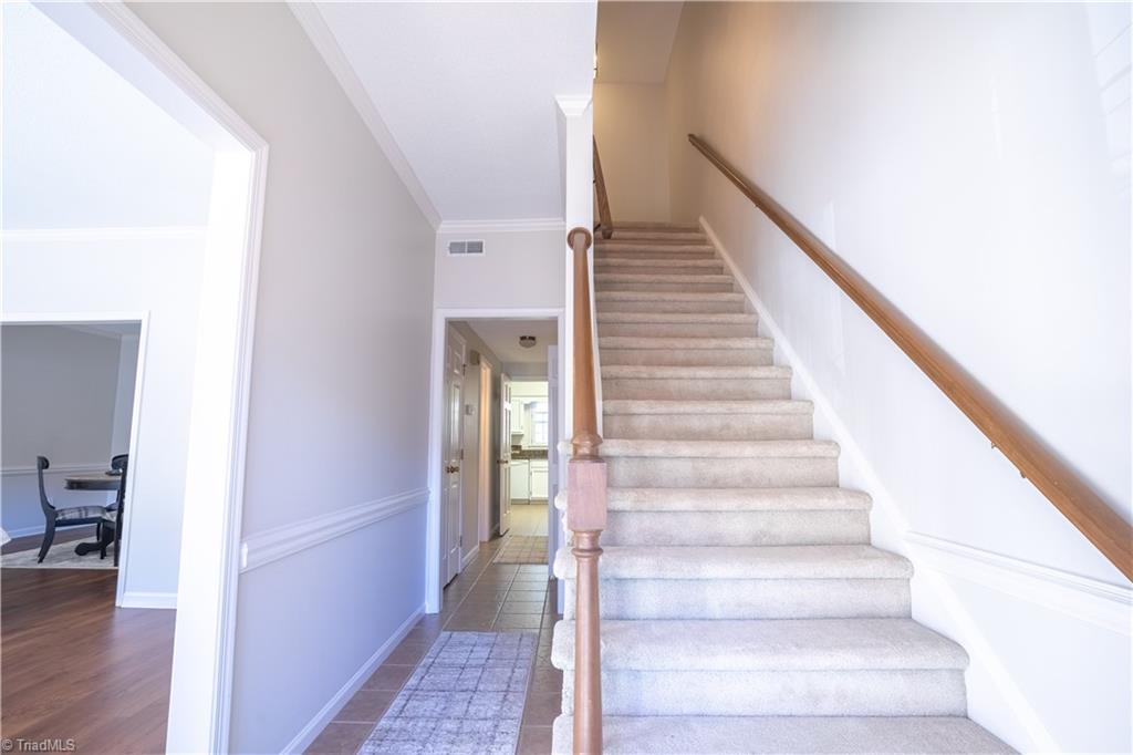 3410 Northline Avenue # B Property Photo 3