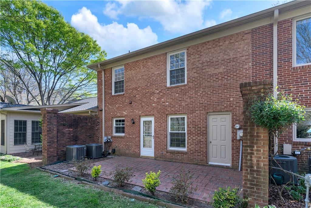 3410 Northline Avenue # B Property Photo 24