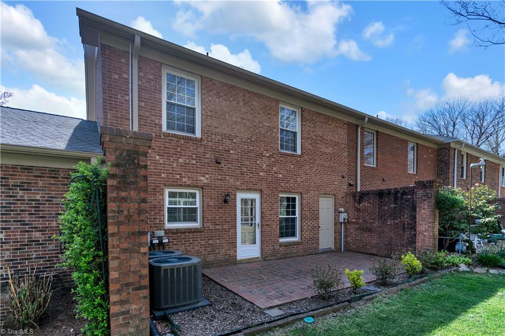 3410 Northline Avenue # B Property Photo 25