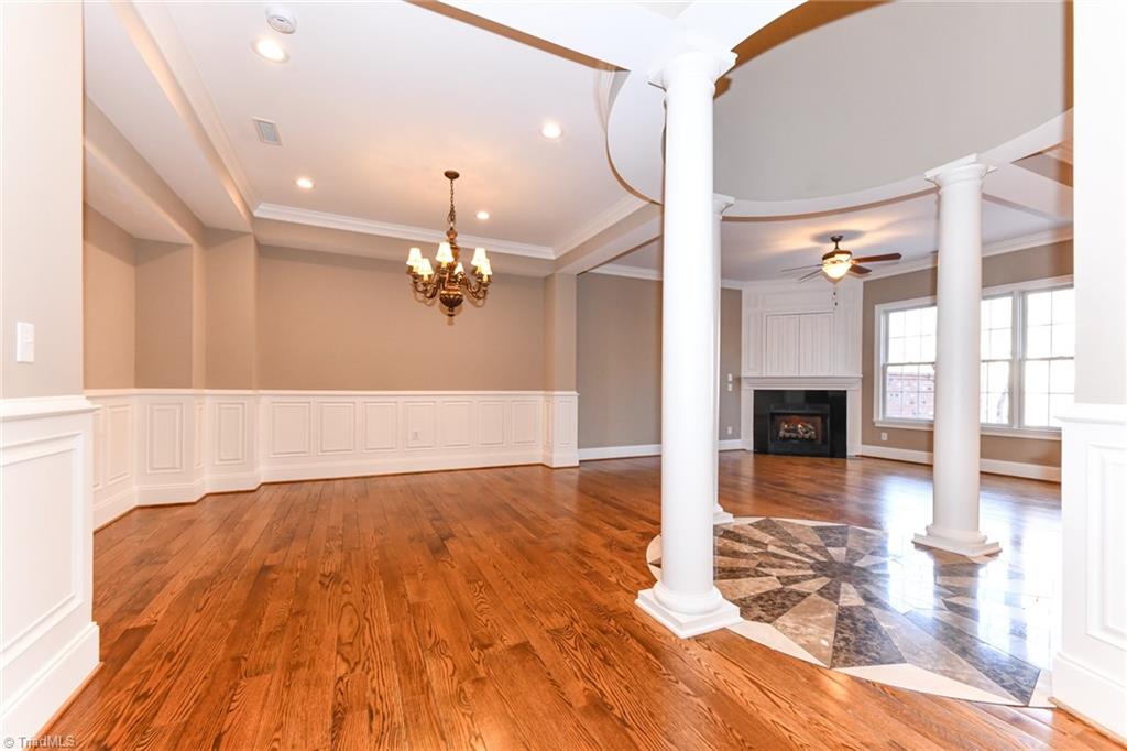 38 Midland Park Lane Property Photo 5