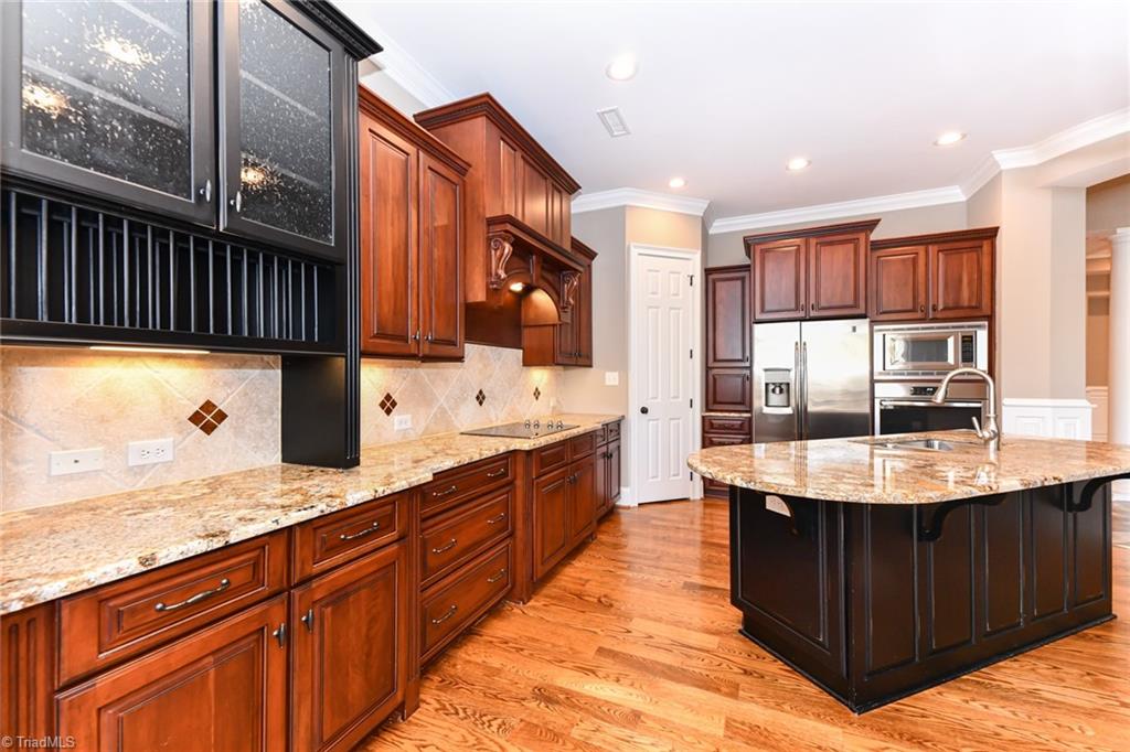 38 Midland Park Lane Property Photo 13