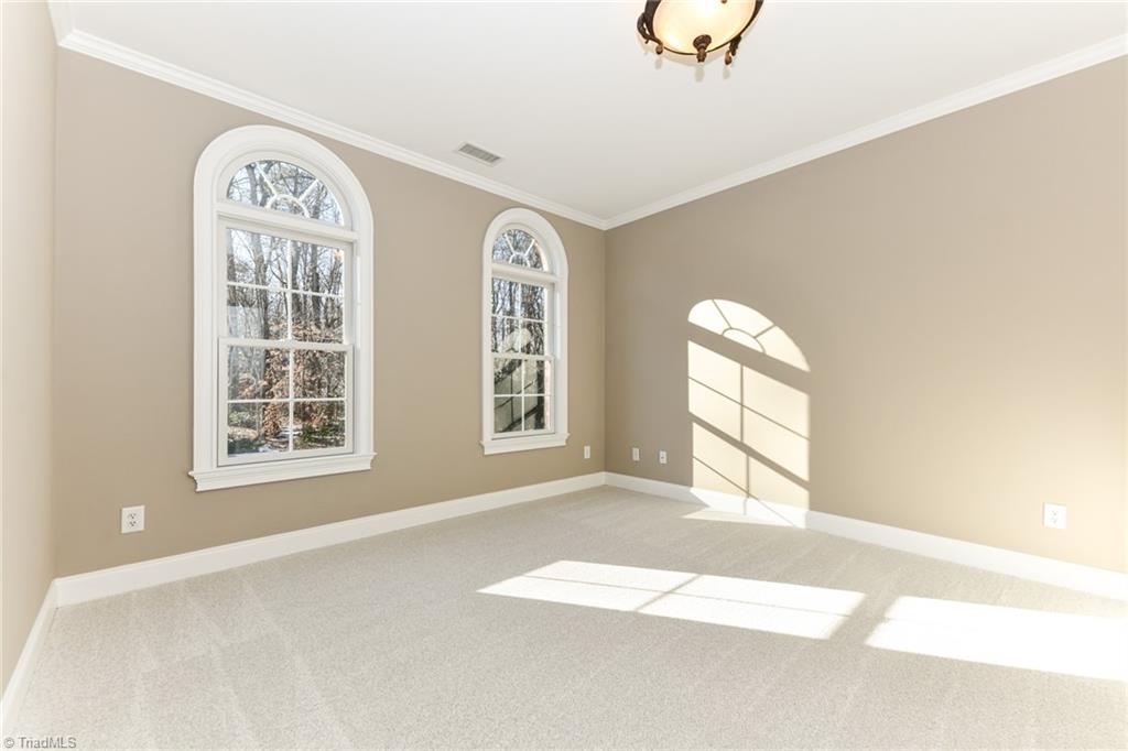 38 Midland Park Lane Property Photo 27