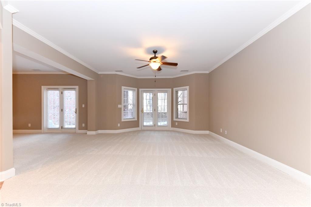 38 Midland Park Lane Property Photo 44