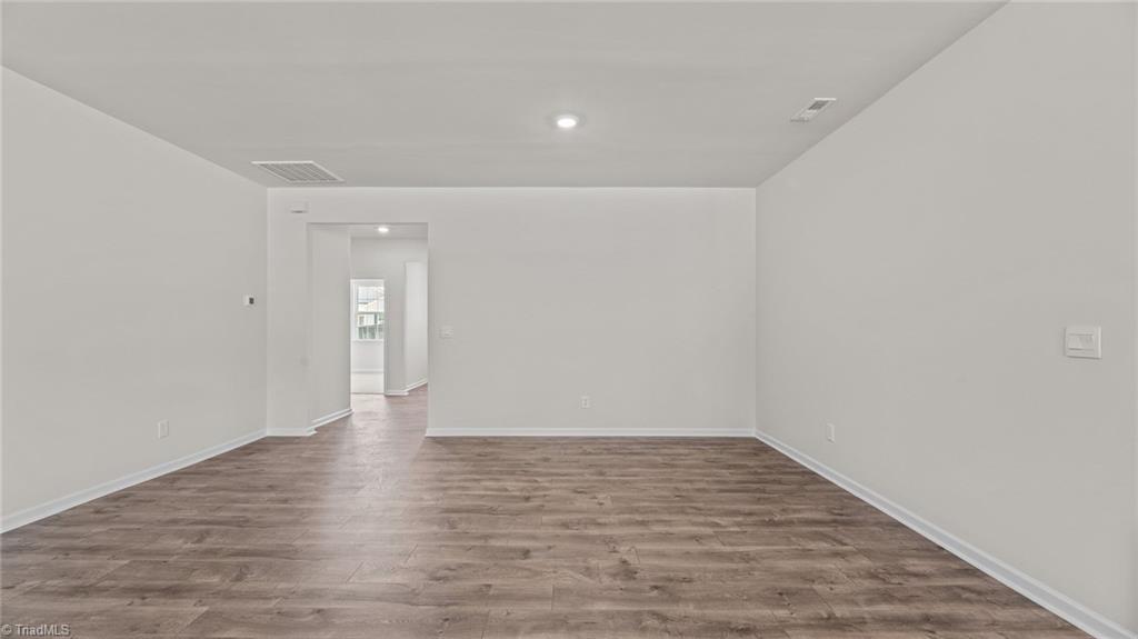 6976 Saddlebred Drive Property Photo 9