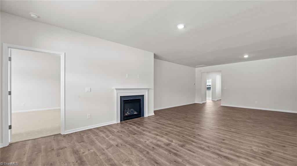 6976 Saddlebred Drive Property Photo 13