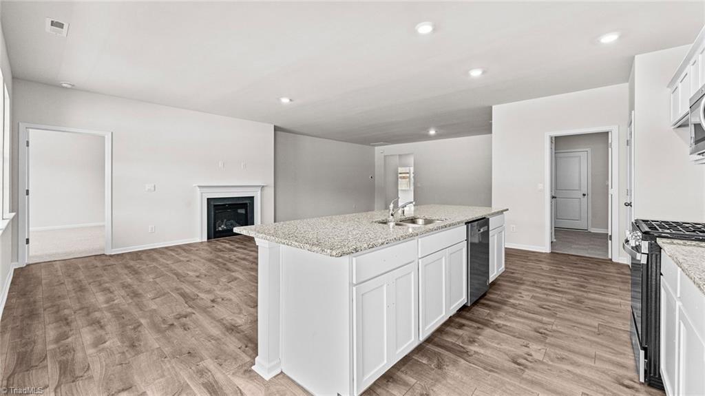 6976 Saddlebred Drive Property Photo 18