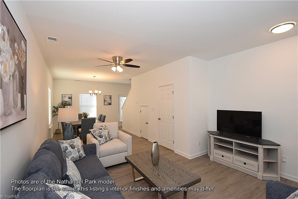 3415 Littlefield Way Property Photo 3