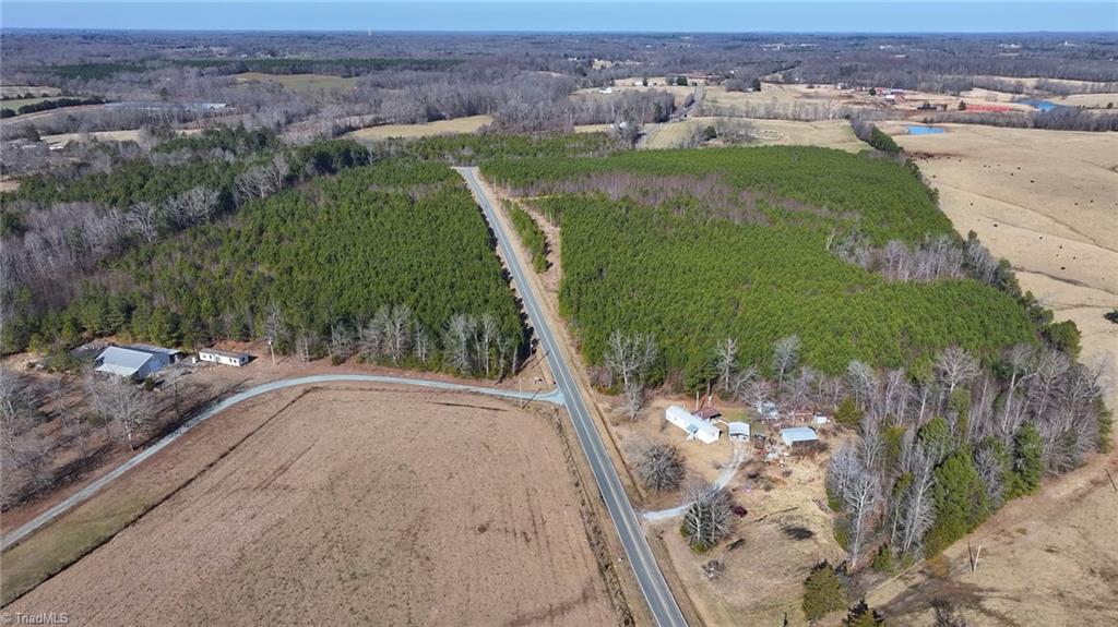 1100 Ben Smith Road Property Photo