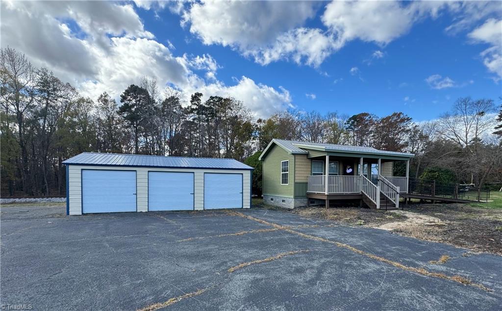417 W Church Street Property Photo
