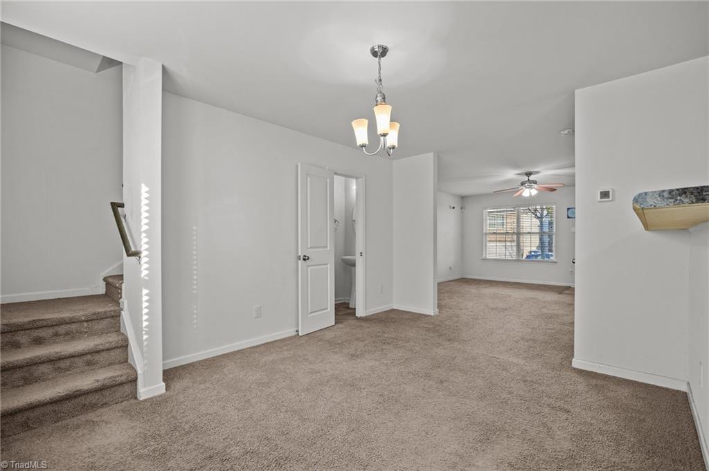 5304 Northridge Drive Property Photo 7
