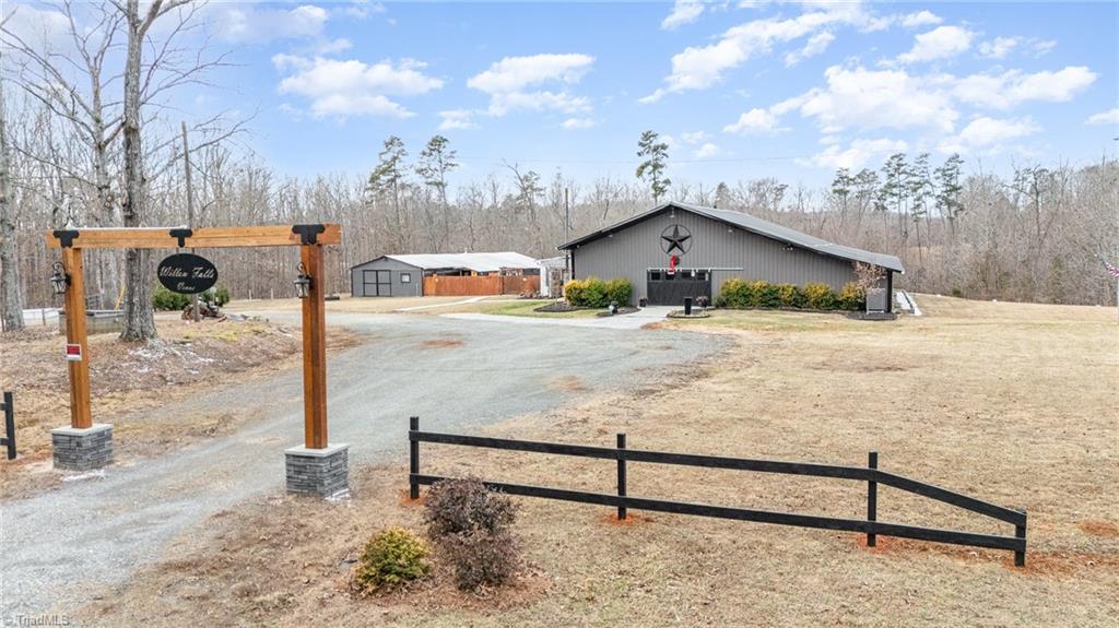 23122 Nc Highway 109 Property Photo