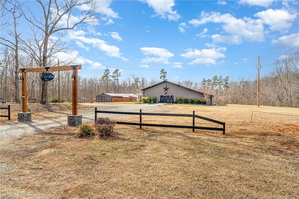23122 Nc Highway 109 Property Photo 2