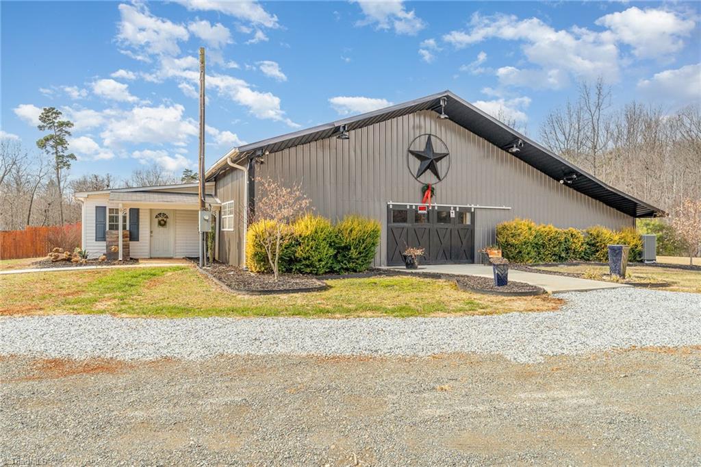 23122 Nc Highway 109 Property Photo 4
