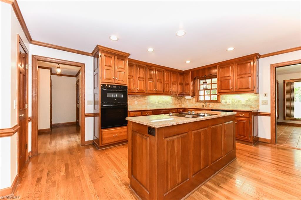 5 Kenbridge Court Property Photo 10