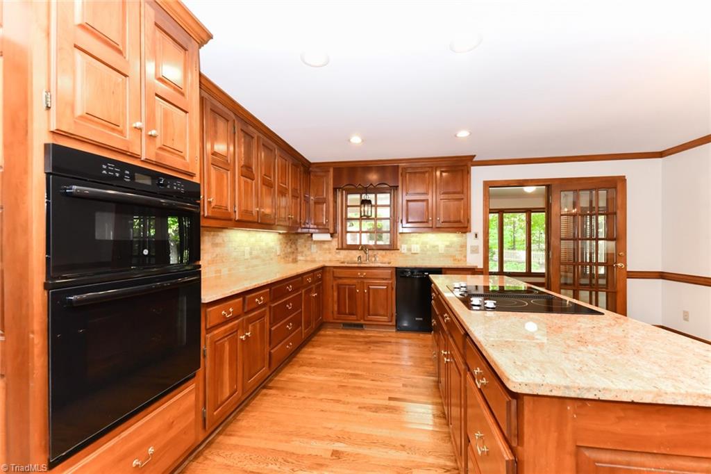 5 Kenbridge Court Property Photo 11