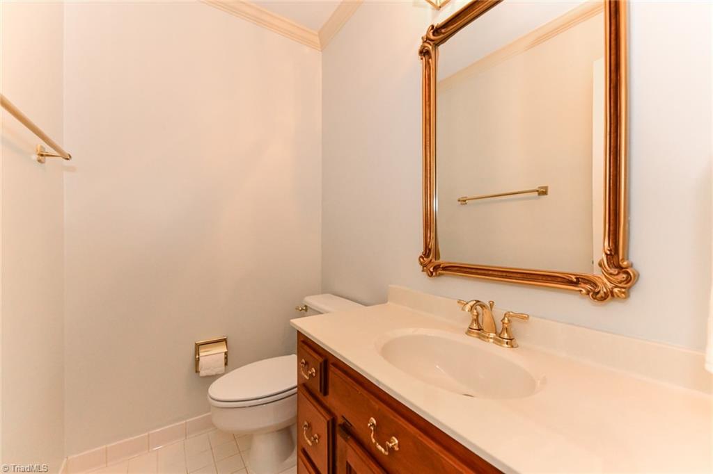 5 Kenbridge Court Property Photo 19
