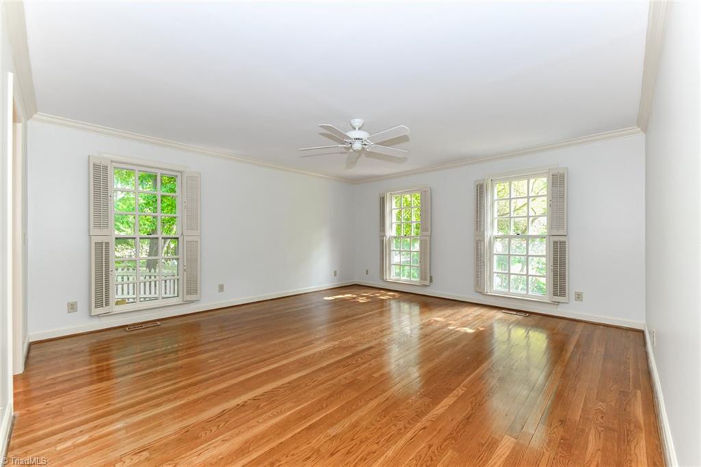 5 Kenbridge Court Property Photo 20