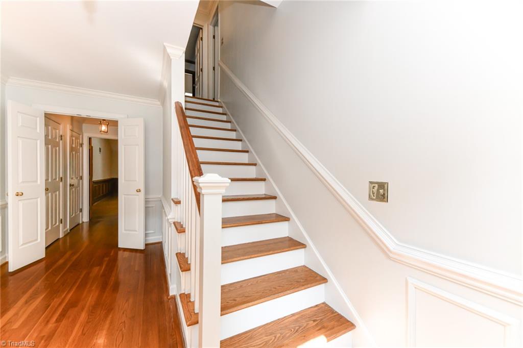 5 Kenbridge Court Property Photo 24
