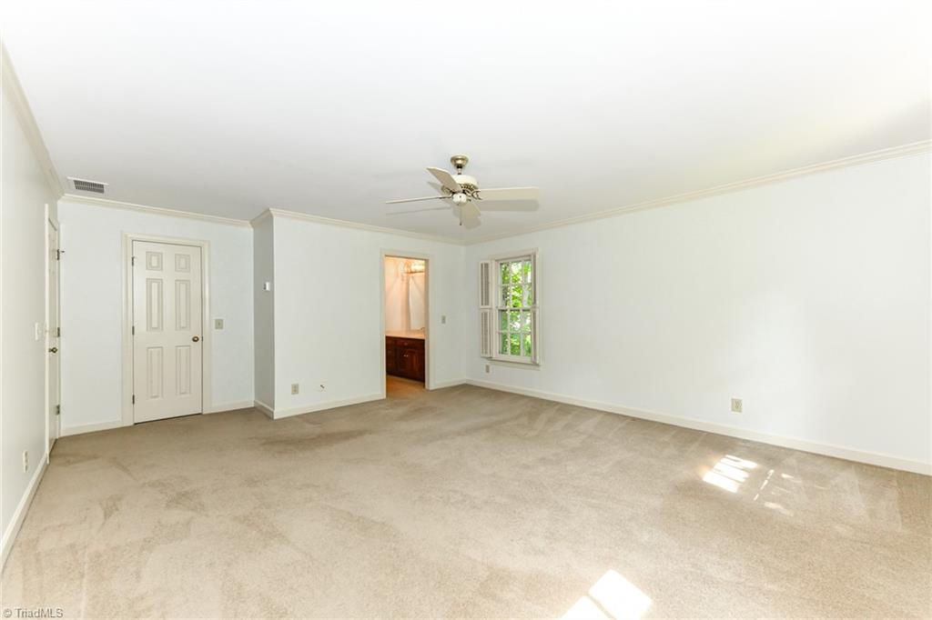 5 Kenbridge Court Property Photo 26