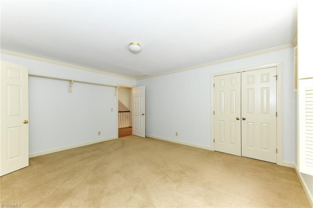 5 Kenbridge Court Property Photo 34