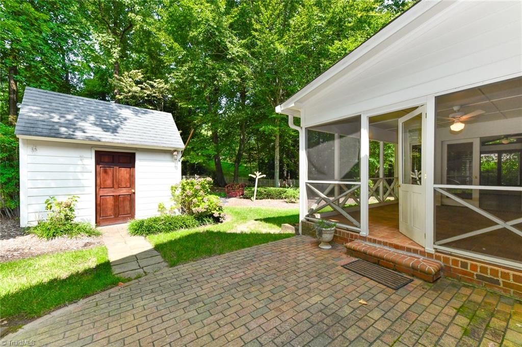 5 Kenbridge Court Property Photo 42