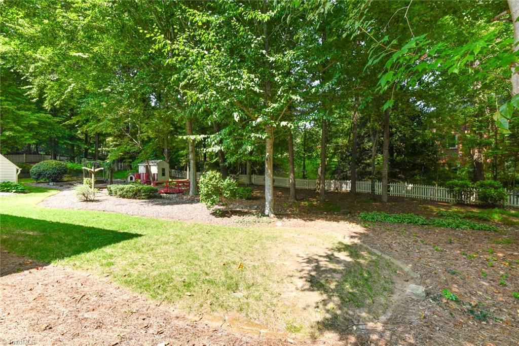 5 Kenbridge Court Property Photo 49