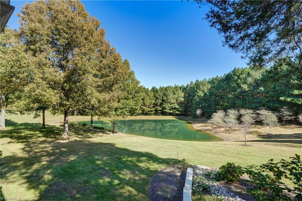 445 Periwinkle Road Property Photo 9