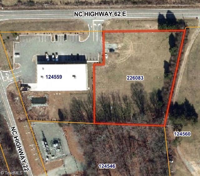 1404 Nc Highway 62 E Property Photo 2