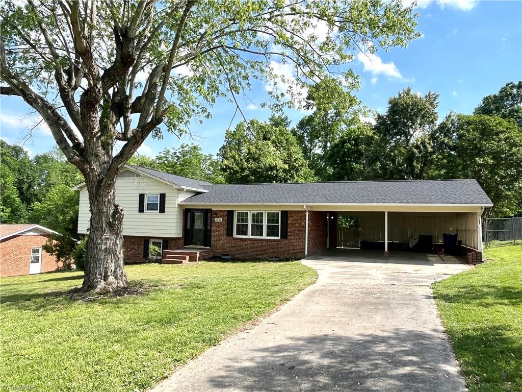 4726 Roby Drive Property Photo