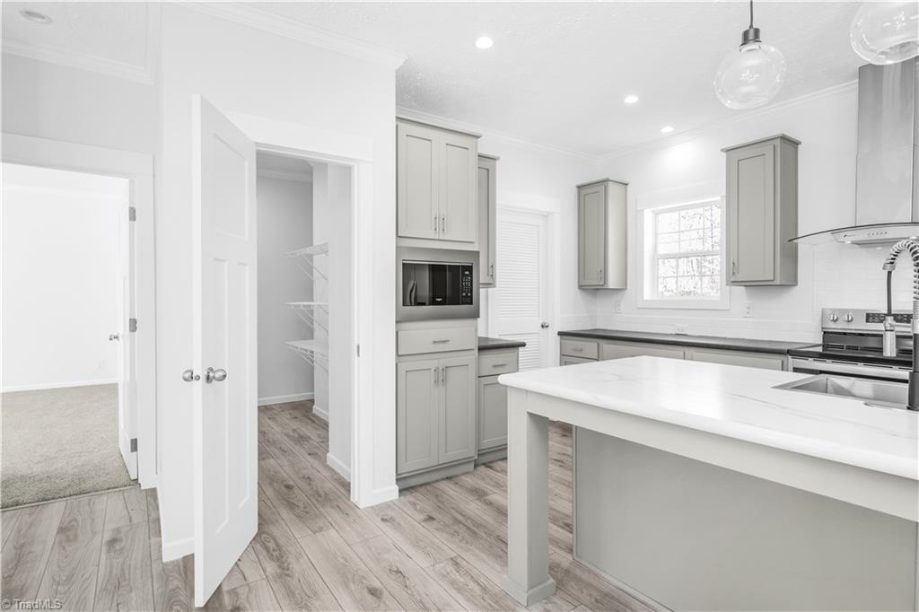 4728 Miller Road Property Photo 11
