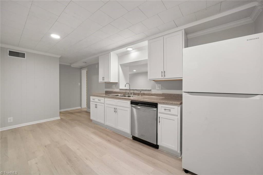 862 Kenwick Drive Property Photo 45