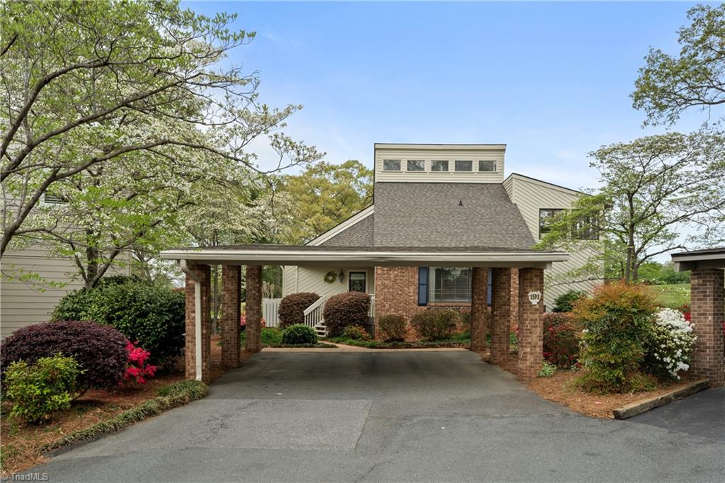 191 Fairway Drive Property Photo