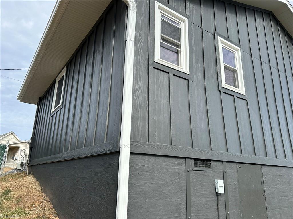 16266 Fancy Gap Property Photo 12