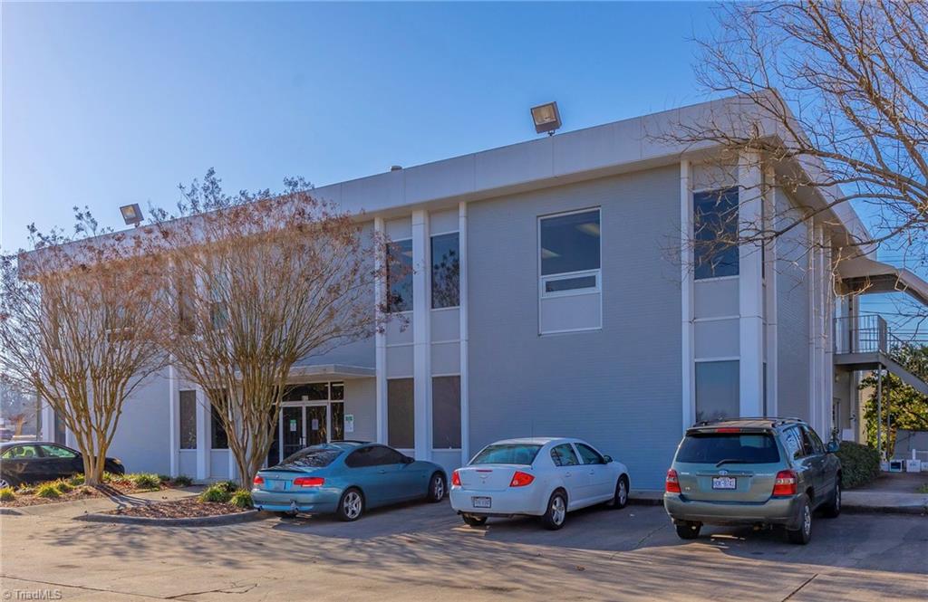 812 Innes Street Property Photo 12