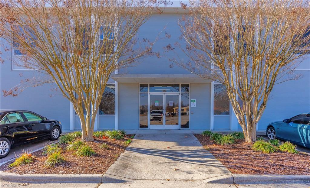 812 Innes Street Property Photo 15