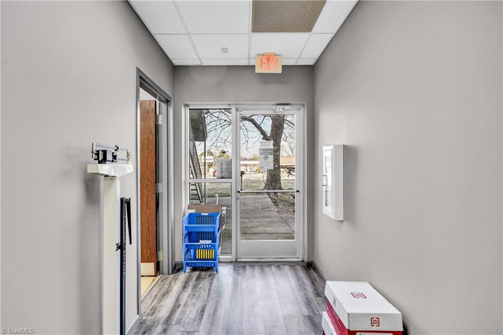 812 Innes Street Property Photo 29