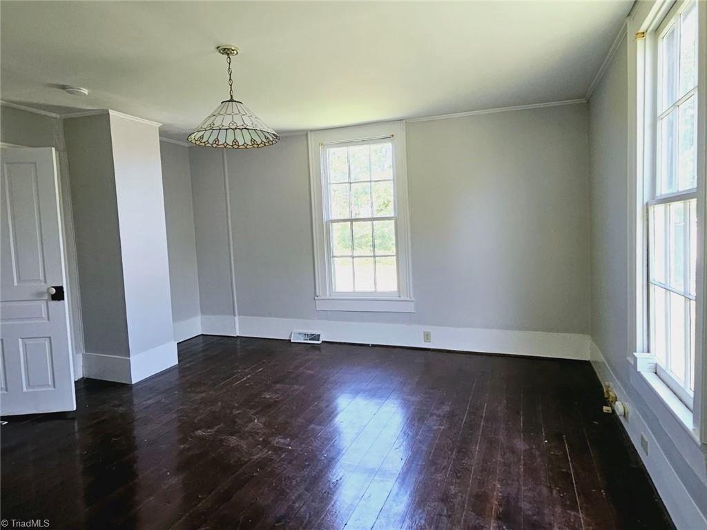 311 S Main Street Property Photo 11
