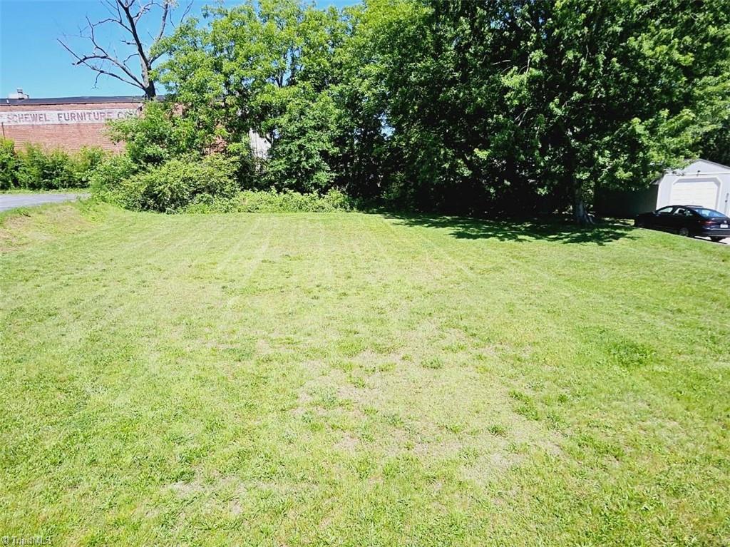 311 S Main Street Property Photo 14
