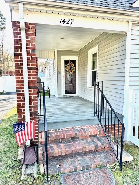 1427 S Fayetteville Street Property Photo 3