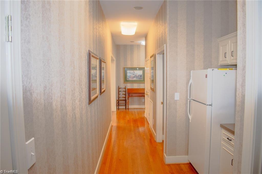 222 E Meadow Road Property Photo 17