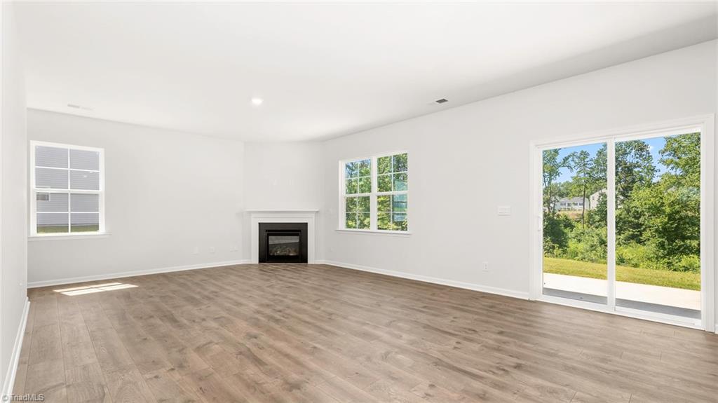 328 Willowbrooke Way Property Photo 7