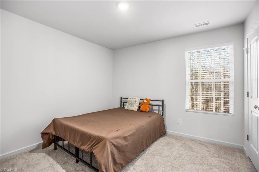 2559 Wallingford Road Property Photo 20