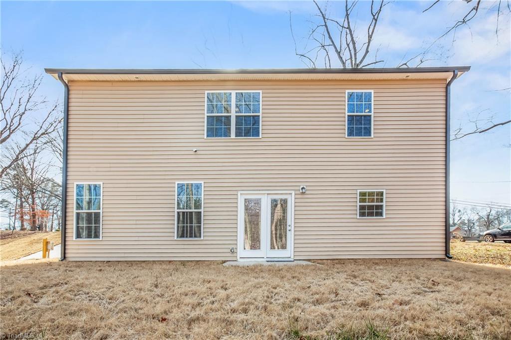 2559 Wallingford Road Property Photo 32