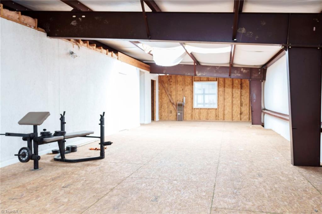 128 Plant Street Property Photo 4